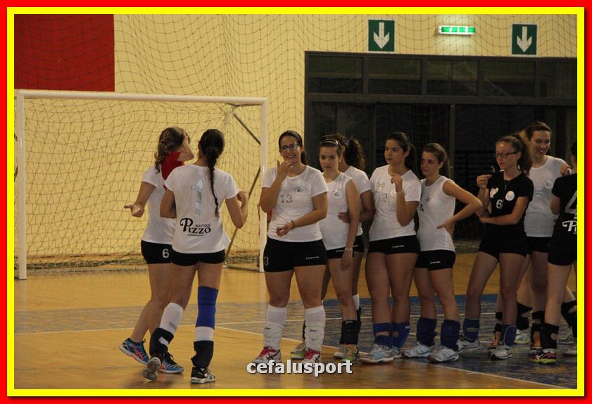 150614 volley 580_tn.jpg